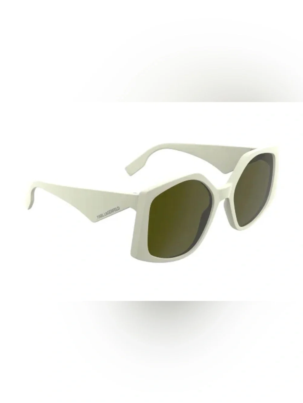 Karl Lagerfeld stylish women